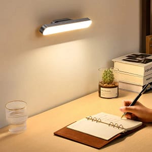 Lampe LED Magnétique Rechargeable 3-en-1 – Éclairage Intelligent et Ultra Pratique